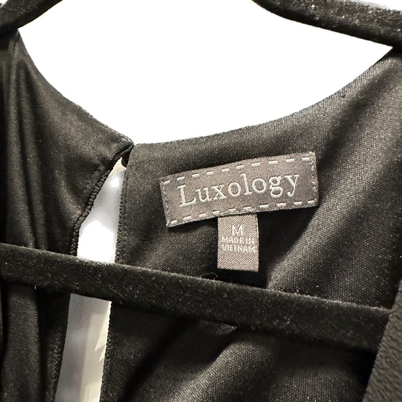 Wide Leg Jumpsuit - Picture 3 of 4